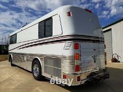 1997 35 Foot SIlver Eagle Bus Custom Coach