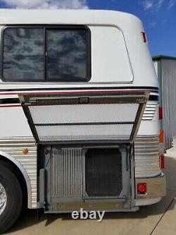 1997 35 Foot SIlver Eagle Bus Custom Coach