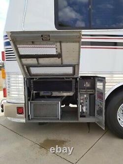 1997 35 Foot SIlver Eagle Bus Custom Coach